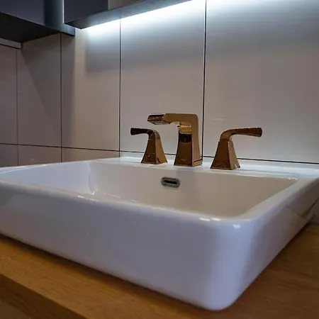 Havuzlu Lueks Yeni 4 Oda Villa *