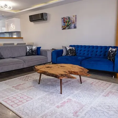 Havuzlu Lueks Yeni 4 Oda