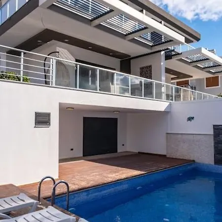 Villa Havuzlu Lueks Yeni 4 Oda Çeşme